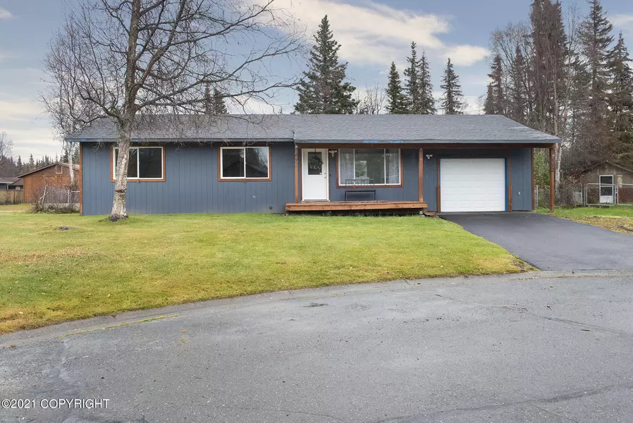 692 Sycamore CIR, Kenai, AK 99611