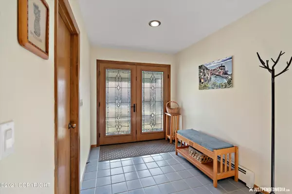 Anchorage, AK 99516,18200 Norway DR