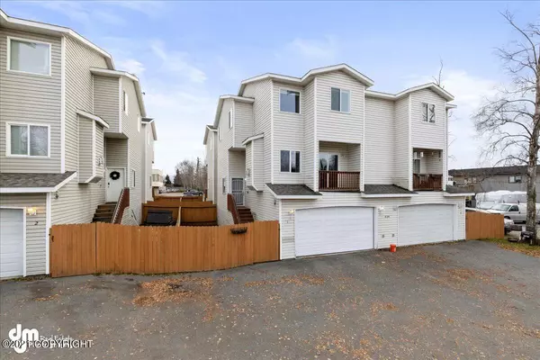 Anchorage, AK 99518,824 W 53rd AVE #3A