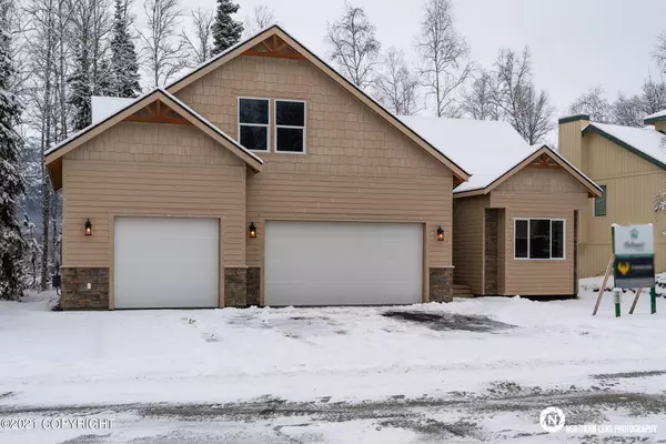 16801 Yellowstone DR, Eagle River, AK 99577