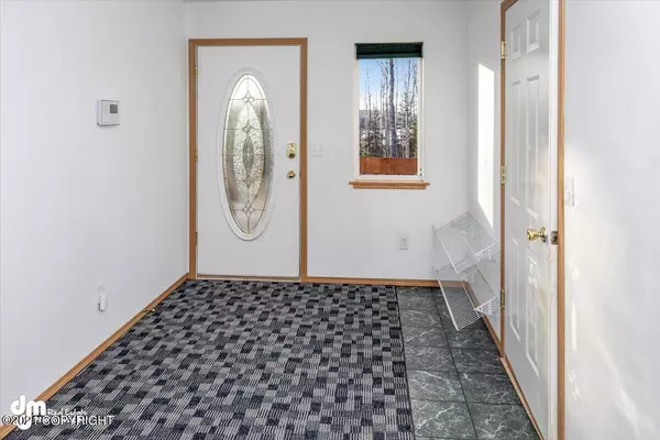 Wasilla, AK 99623,3710 N Meadow Lakes DR