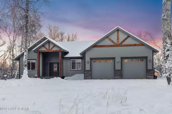 570 W Gavin CIR, Wasilla, AK 99654