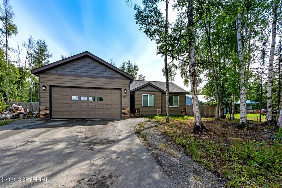 5850 W Phenix AVE, Wasilla, AK 99623