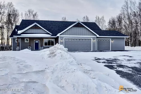 10198 E Delia Ridge CIR, Palmer, AK 99645