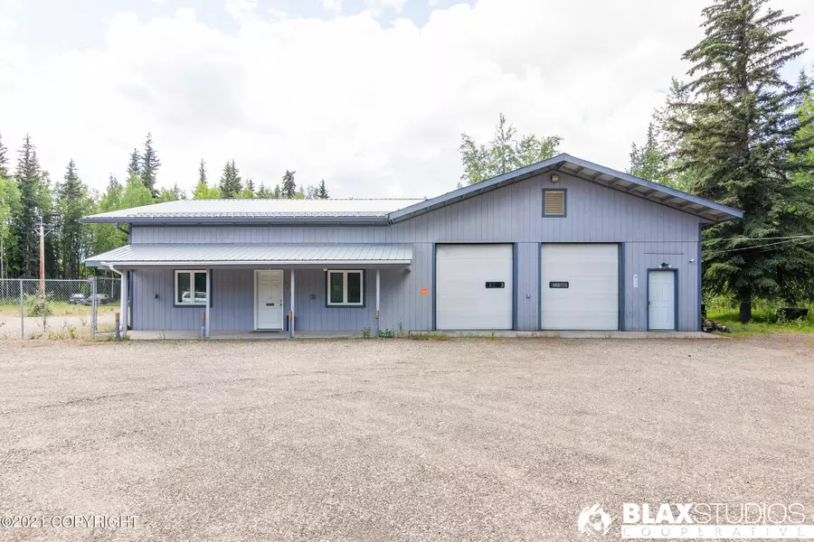 2037 Marble CT, North Pole, AK 99705