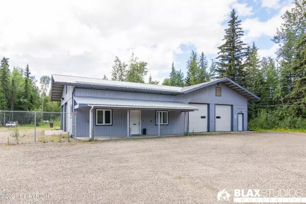 North Pole, AK 99705,2037 Marble CT