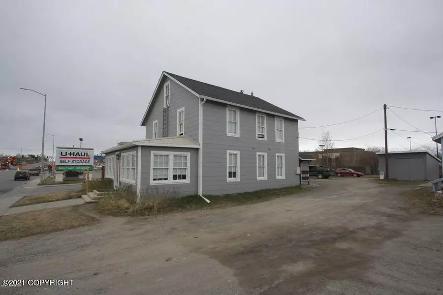 333 Evergreen AVE, Palmer, AK 99645