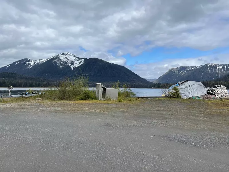 1212 S Nordic DR, Petersburg, AK 99833