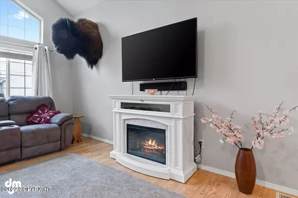 Anchorage, AK 99507,2749 Beluga Bay CIR