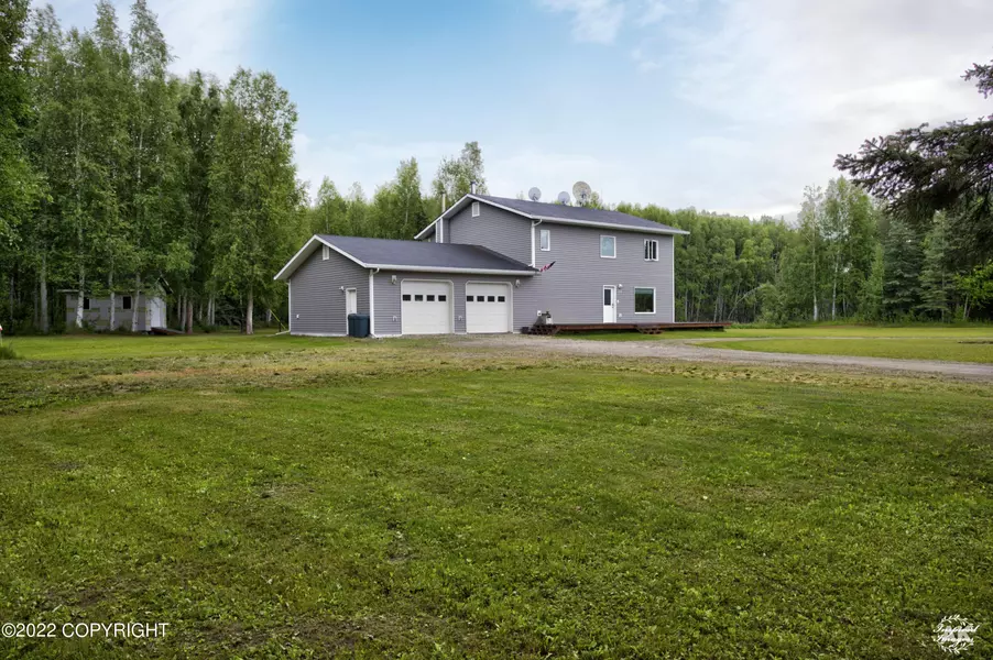 2715 Freeman RD, North Pole, AK 99705