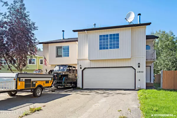 11932 Town Park CIR, Eagle River, AK 99577