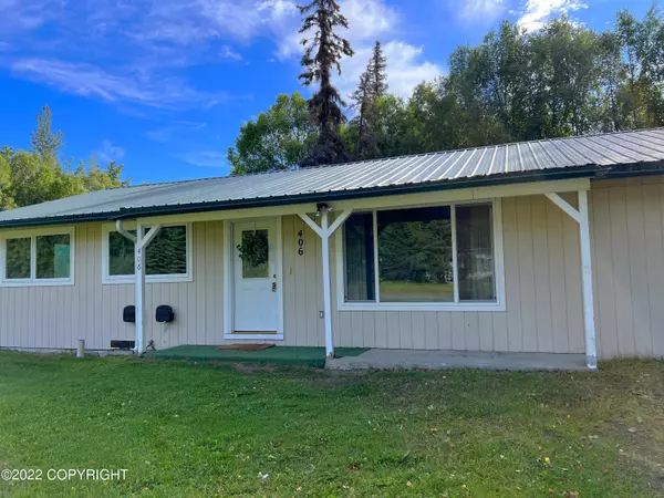 406 Linwood LN, Kenai, AK 99611