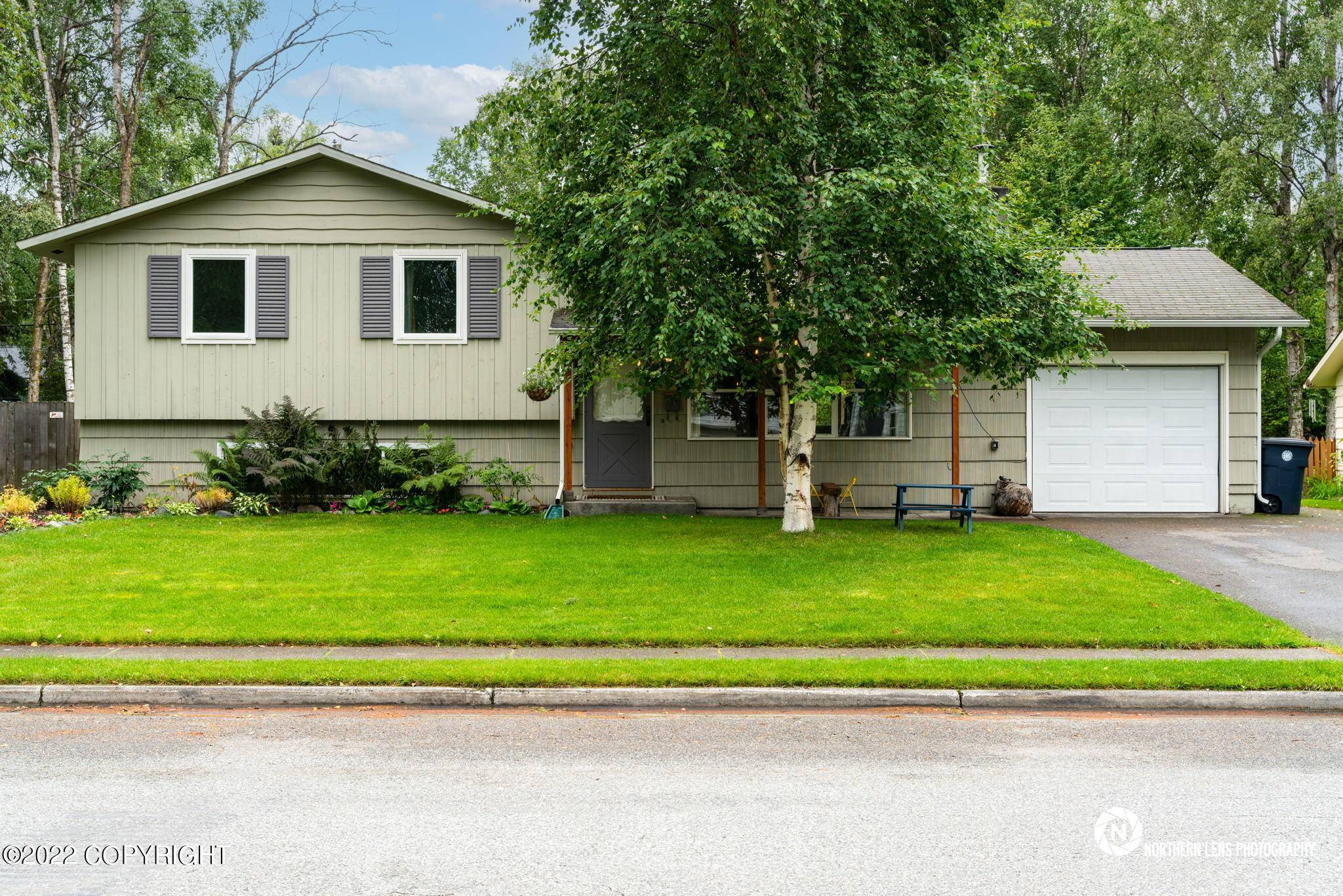 Anchorage, AK 99508,3012 Princeton WAY