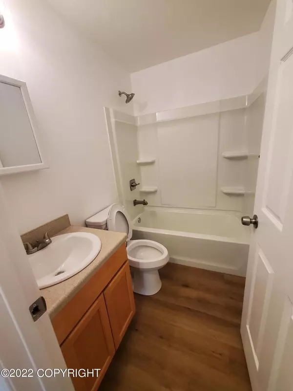 Anchorage, AK 99501,440 E 11th AVE #5