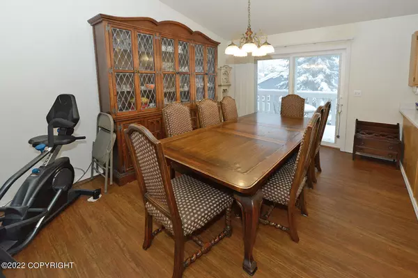 Anchorage, AK 99516,2400 Cleo AVE