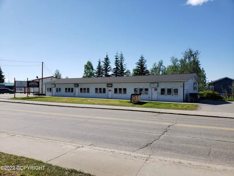 405 College RD, Fairbanks, AK 99701