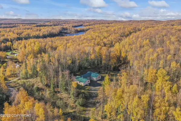 5250 S Echo Lake DR, Big Lake, AK 99652