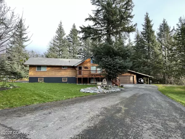 Seward, AK 99664,208 Great Bear CIR