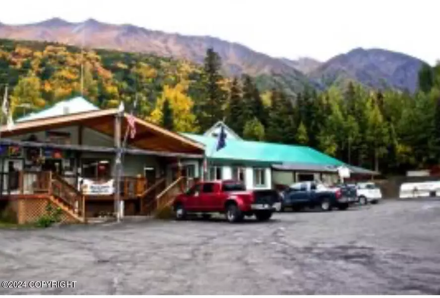 19194 Sterling HWY, Cooper Landing, AK 99572