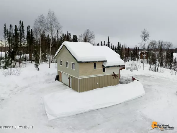 Willow, AK 99688,9559 Buckingham Palace RD