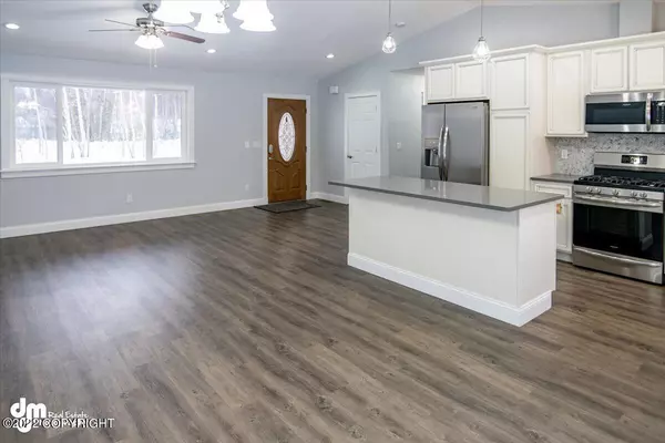 Wasilla, AK 99654,5857 N Watana DR