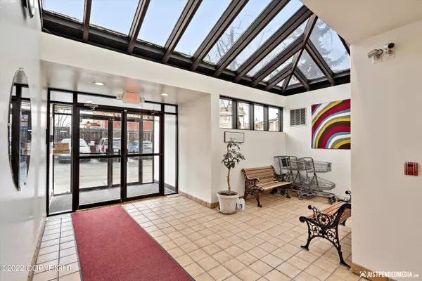 Anchorage, AK 99508,5300 E 4th AVE #205