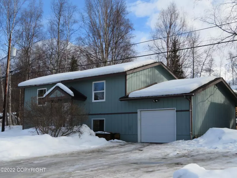 23030 Sherman ST, Chugiak, AK 99567