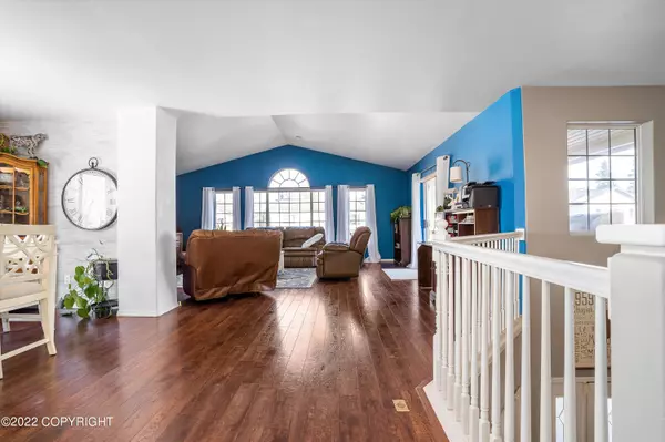 Anchorage, AK 99507,8420 Raintree CIR