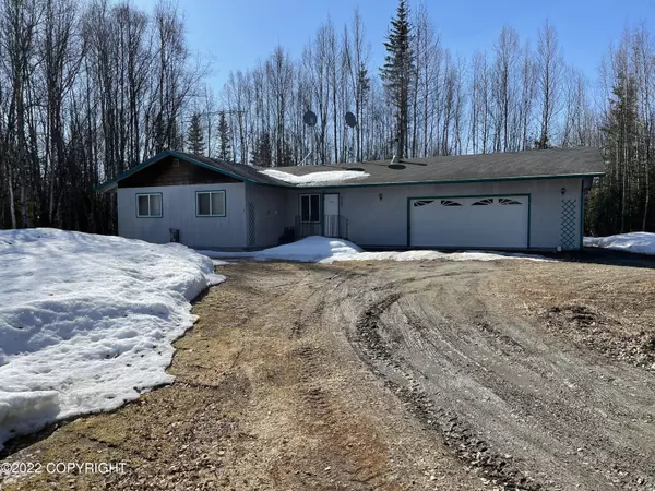 29320 Bluebell LN, Soldotna, AK 99669