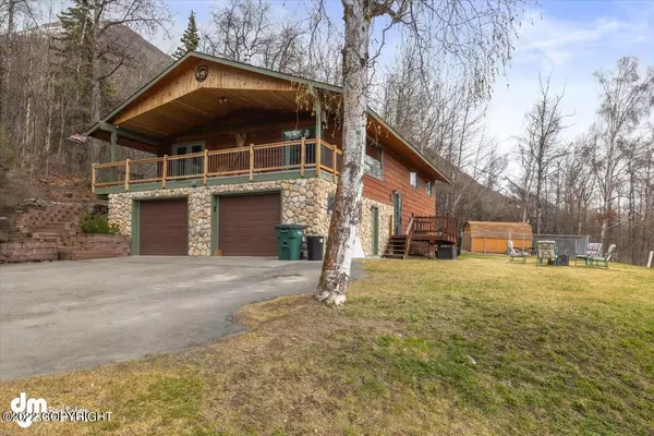 Eagle River, AK 99577,25212 Crystal Creek DR