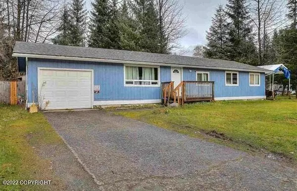 8120 Dogwood LN, Juneau, AK 99801