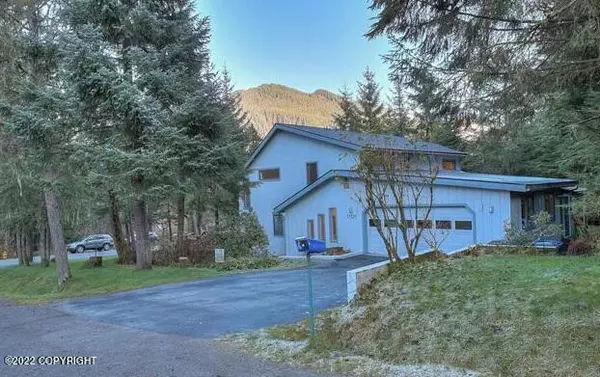 1101 Wee Burn DR, Juneau, AK 99801