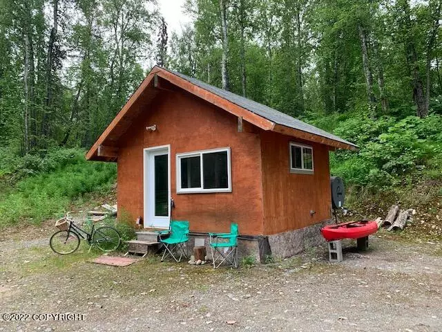 24001 Moose RUN, Talkeetna, AK 99676