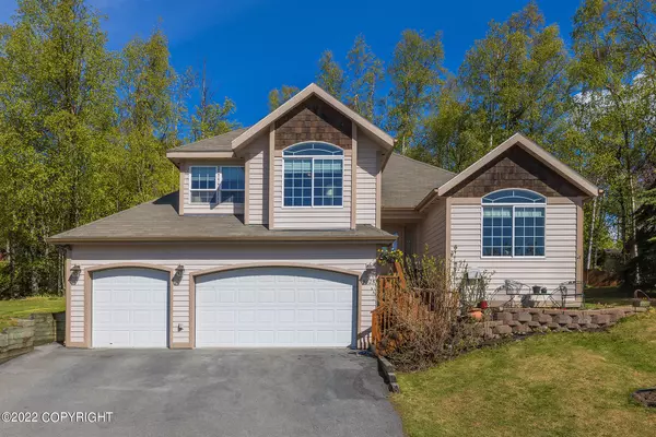 9825 Atka CIR, Eagle River, AK 99577