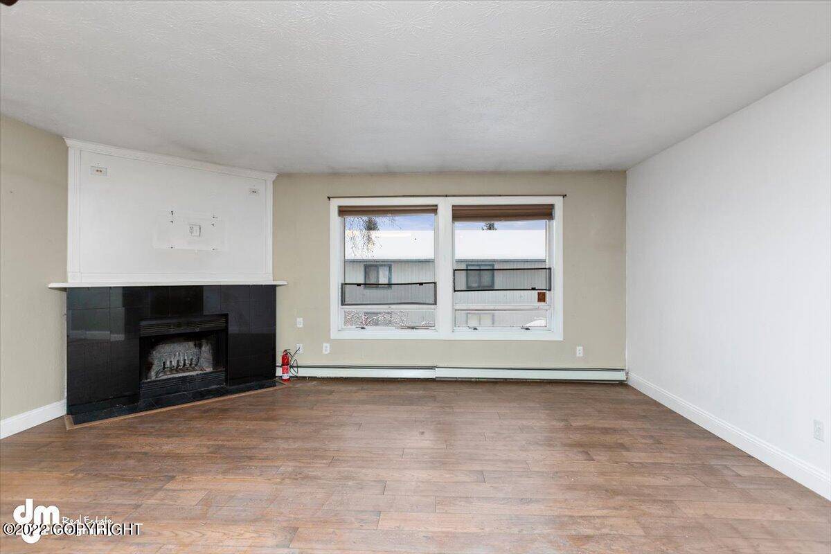 Anchorage, AK 99501,329 E 14th AVE #7