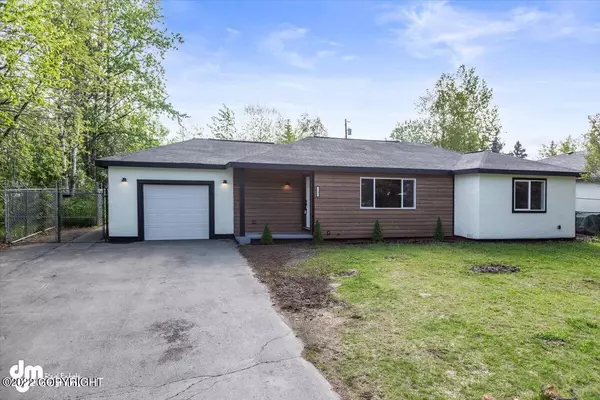 2805 Sunflower ST, Anchorage, AK 99508