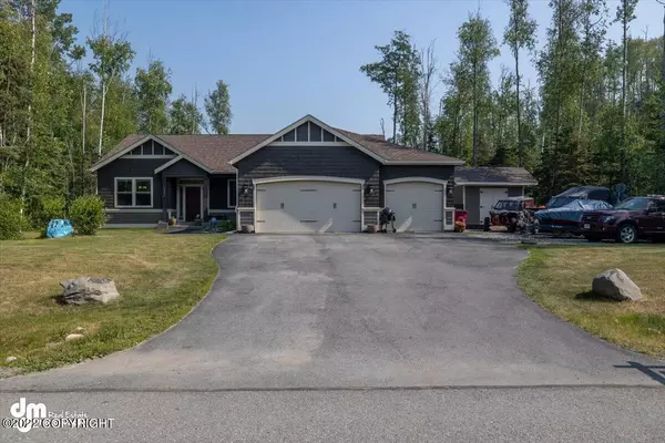 3301 S Heritage Farm RD, Wasilla, AK 99654
