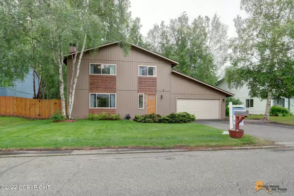 900 Woodmar PL, Anchorage, AK 99515