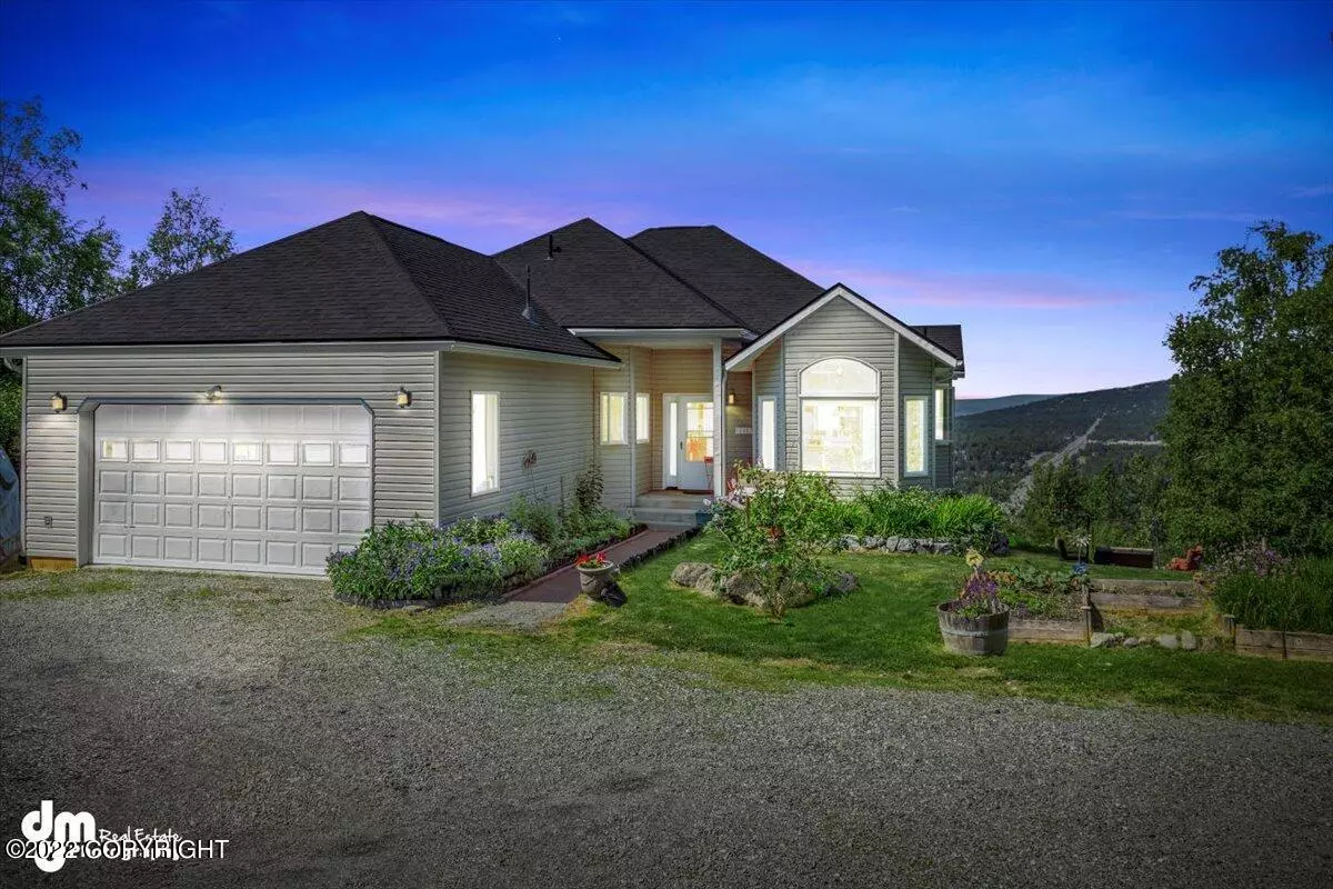 Eagle River, AK 99577,18687 Stonehill DR