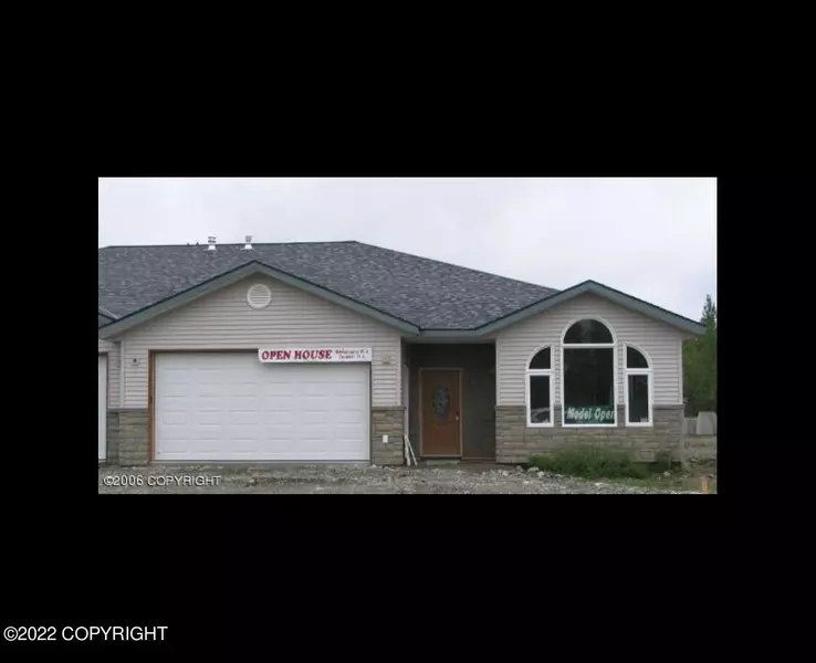 620 E Primrose CIR, Palmer, AK 99645