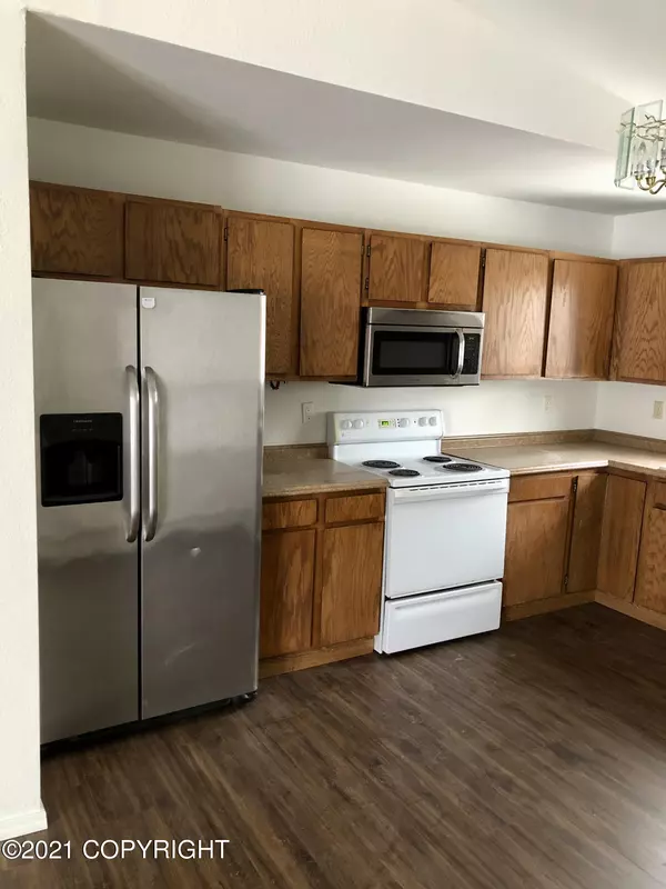 Eagle River, AK 99577,11432 Heritage CT