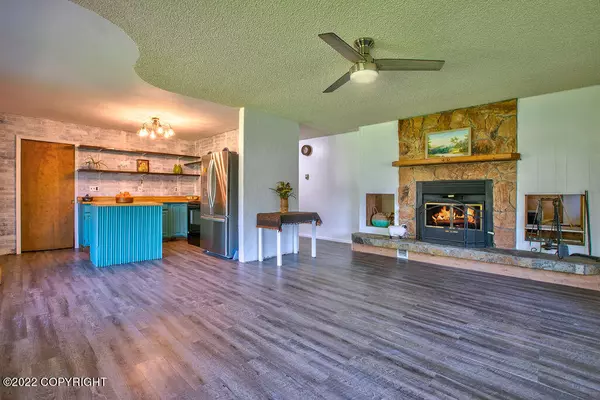 Eagle River, AK 99577,18941 Third ST