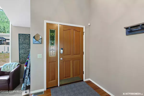 Eagle River, AK 99577,20213 Constitution DR