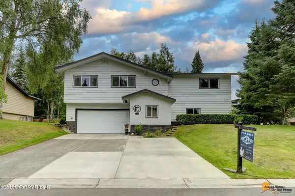 7400 Tikchik CIR, Anchorage, AK 99504