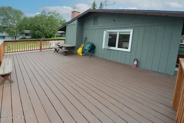 Anchorage, AK 99502,1950 Bluegrass CIR