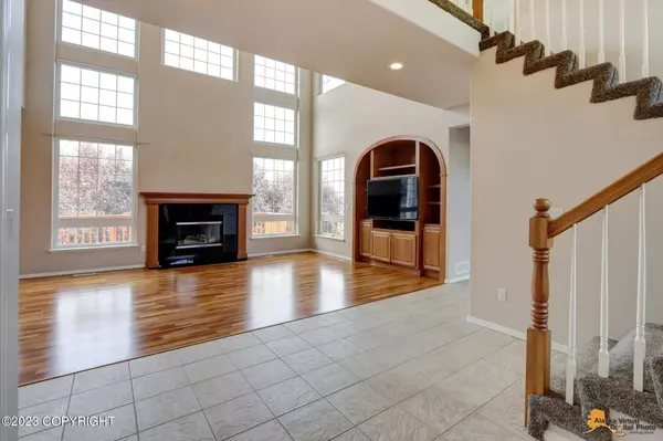 Anchorage, AK 99516,16220 Noble Point DR