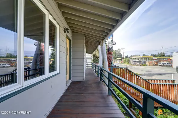 Anchorage, AK 99518,650 W 53rd AVE