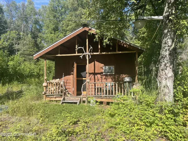 25743 Trail Ridge RD, Trapper Creek, AK 99683