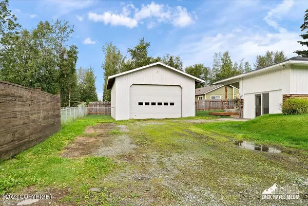 Eagle River, AK 99577,12606 Iris WAY