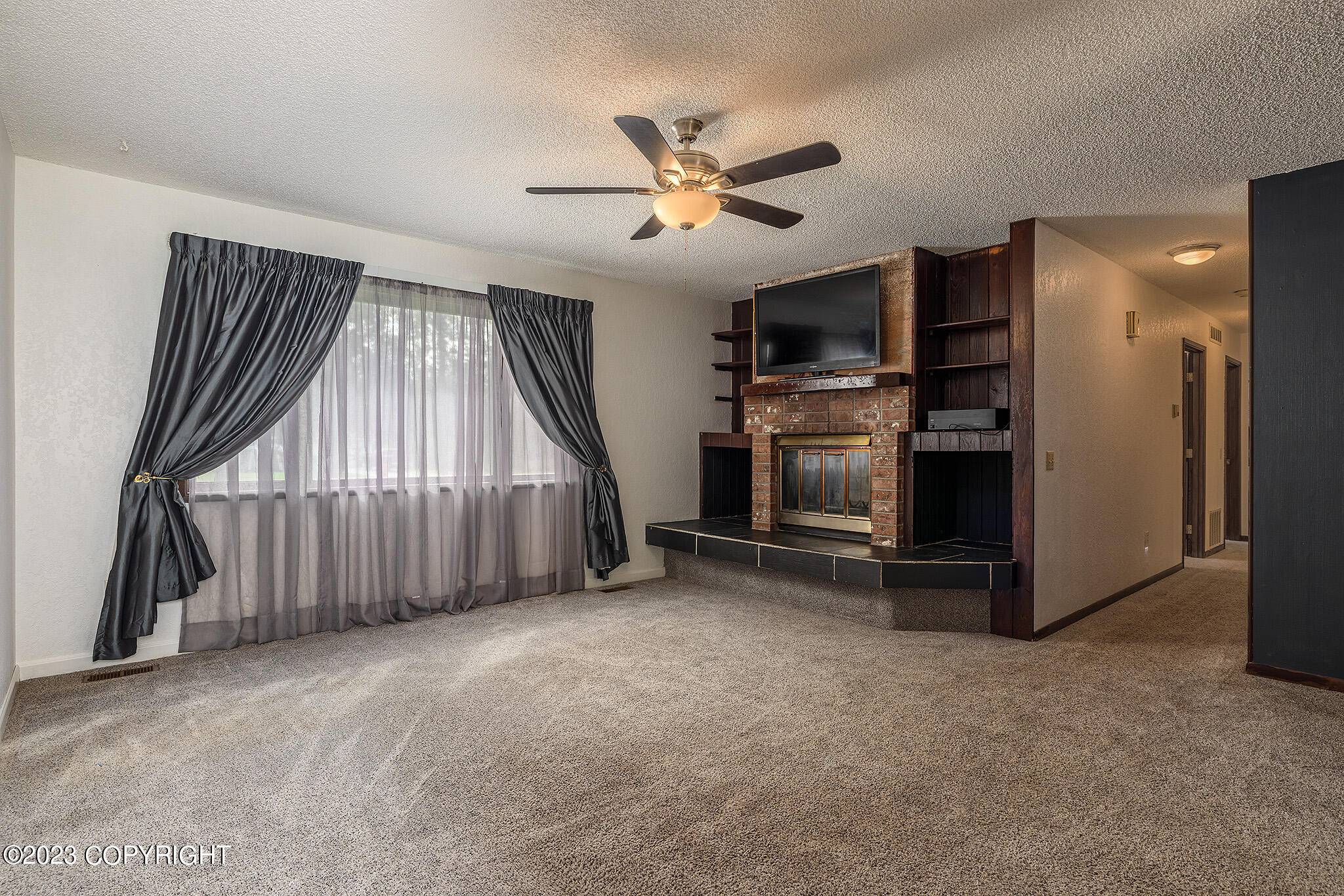 Wasilla, AK 99654,5550 N Talgach View DR